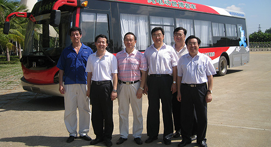 科隆與上海申沃合作純電動大巴車海南跑車廠試車成功
